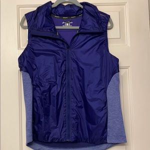 Brooks running vest